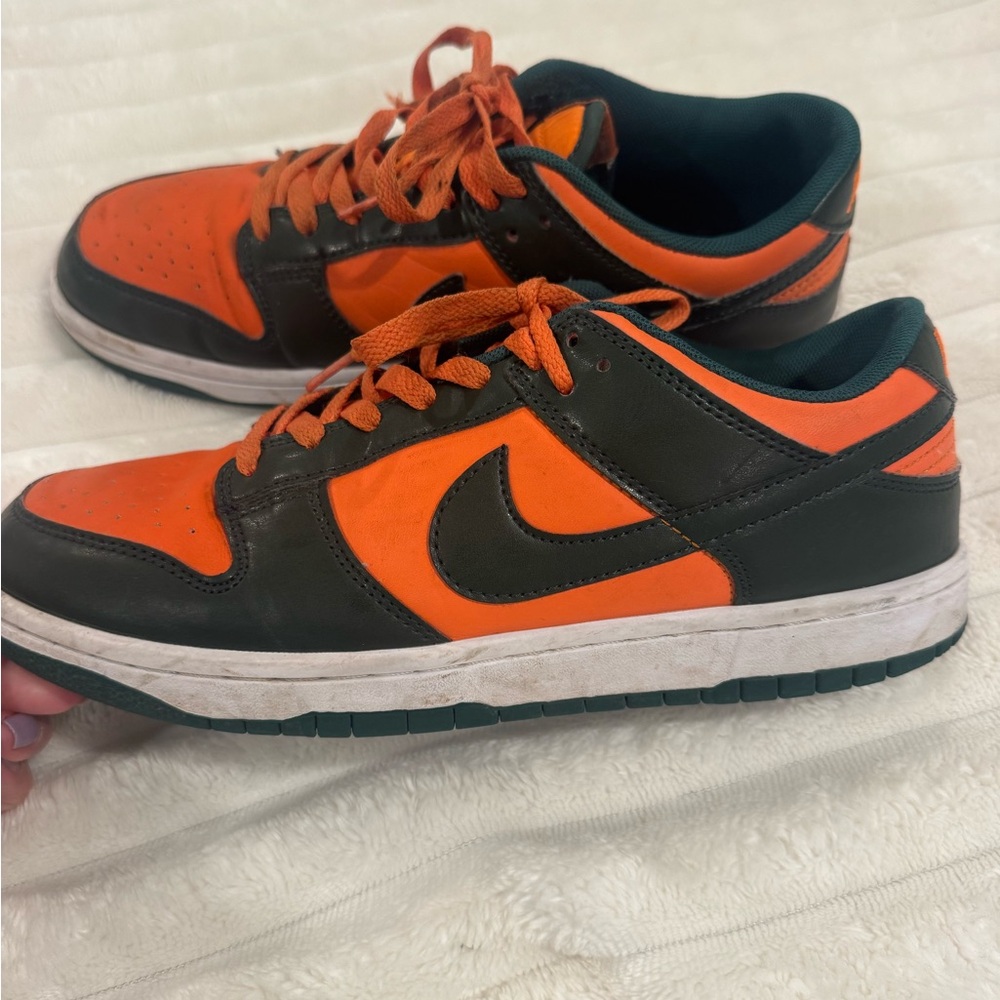 Nike Dunk Low Miami Hurricanes DD1391-300 Green Orange Size 8.5